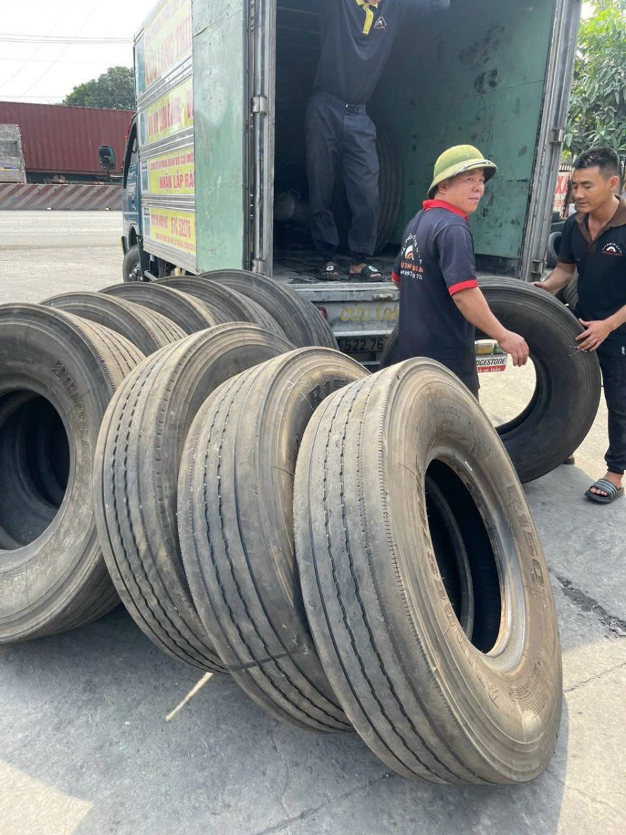 LỐP XE LƯỚT DÙNG CÓ TỐT KHÔNG?